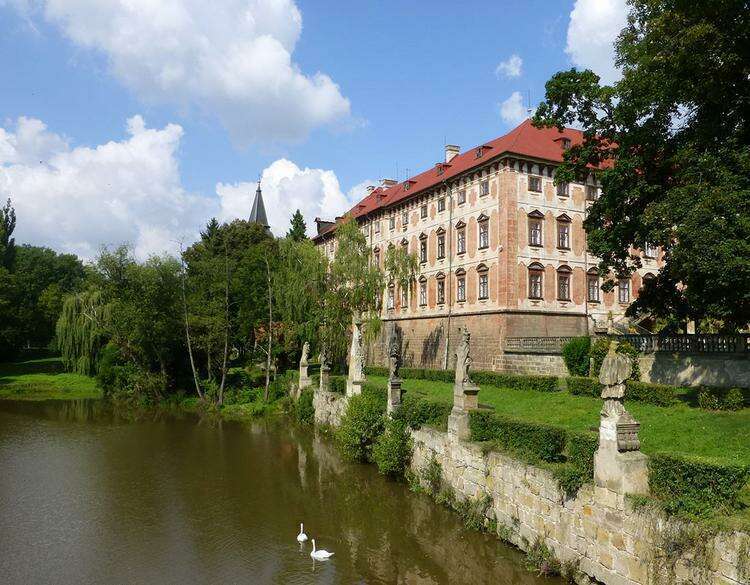 замок Либоховице
